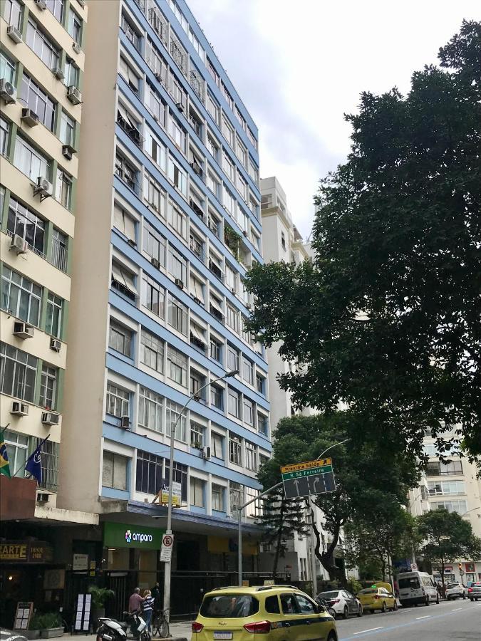 Apartamento Copacabana, 4 Quartos, 3 Banheiros *